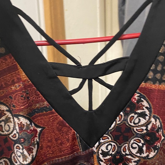 Perceptions Asymmetrical Dress with Black and Burgundy Patterns - Picture 7 of 9